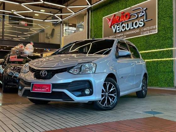 TOYOTA ETIOS 1.5 PLATINUM 16V FLEX 4P AUTOMÁTICO